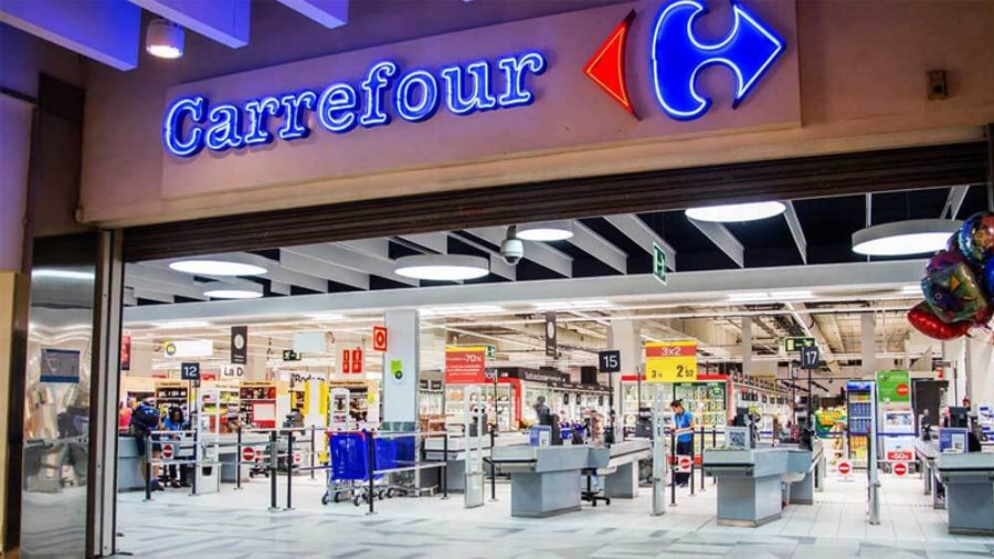 Carrefour grocery store 