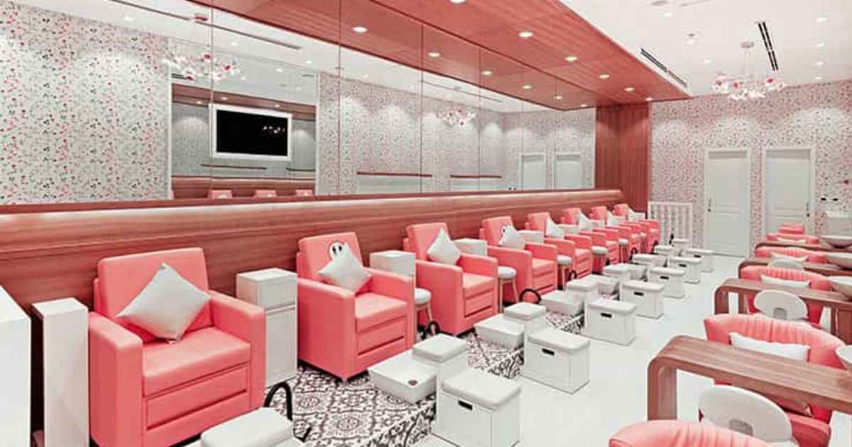 Mirrors Beauty Lounge Home Service Massage Center in Dubai
